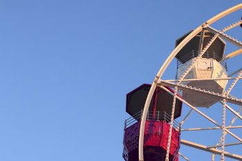 Free Photo of still, rides, themed