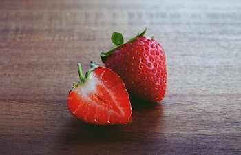 Free Photo of strawberries, strawberry, fruit