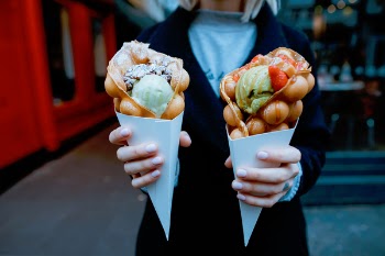 Free Photo of street, food, dessert