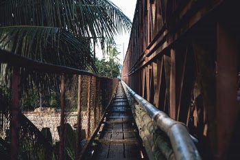 Free Photo of structures, bridge, sidewalk