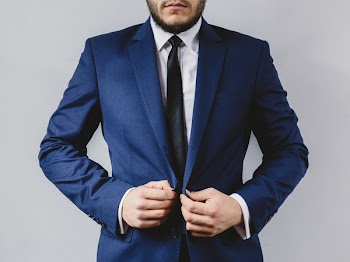 Free Photo of suit, tie, blazer