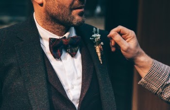Free Photo of suit, tie, flower