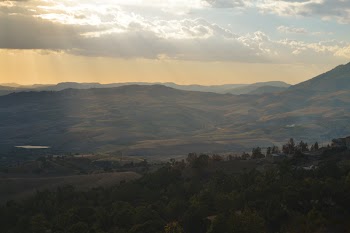 Free Photo of sunbeams, landscape, fields