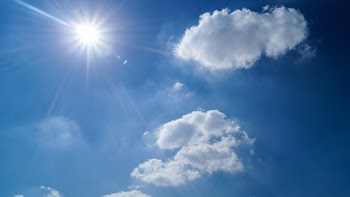 Free Photo of sunshine, blue, sky