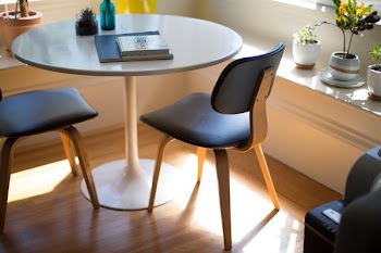 Free Photo of table, chairs, office