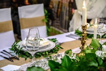 Free Photo of table, setup, napkin