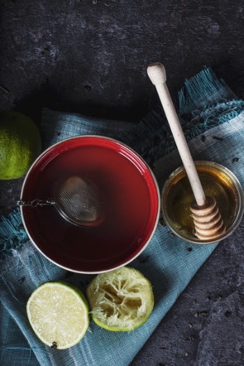 Free Photo of tableware, strainer, fruit