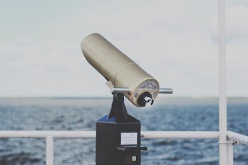 Free Photo of telescope, beach, sea