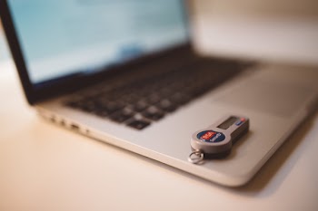 Free Photo of transaction, online banking, secure