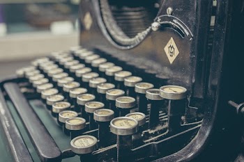 Free Photo of typewriter, vintage, old