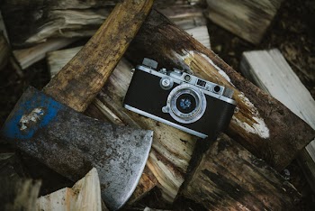 Free Photo of vintage, camera, axe