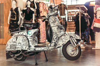 Free Photo of vintage, scooter, process