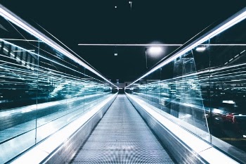 Free Photo of walkalator, moving walkaway, developed
