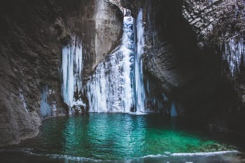 Free Photo of water, falls, liquid