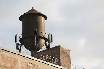 Free Photo of water tower, building, rooftop