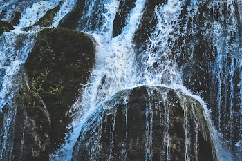Free Photo of waterfall, splash, rocks
