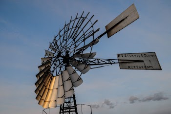 Free Photo of windpump, sky