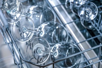 Free Photo of wine, glass, dishwashing