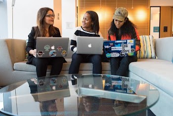 Free Photo of woman, developers, laptop