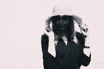 Free Photo of woman, dress, shadow