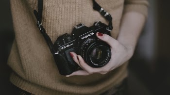 Free Photo of woman, girl, hands