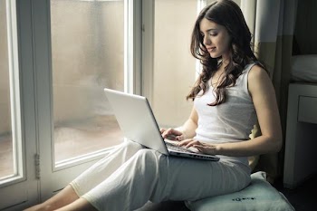 Free Photo of woman, laptop, work