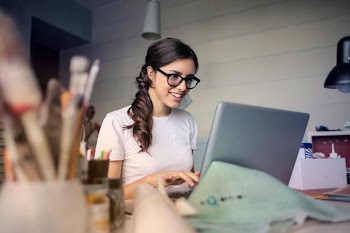 Free Photo of woman, work, laptop
