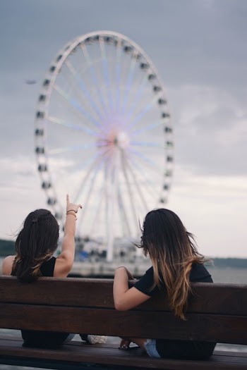 Free Photo of women, girls, ladies