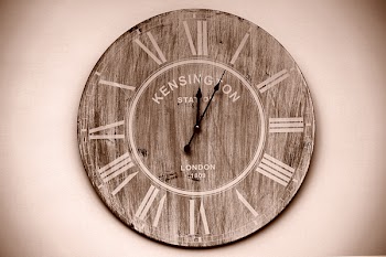Free Photo of wood, clock, time