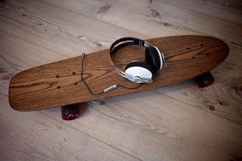 Free Photo of wood, skateboard, headphones