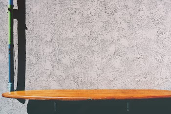 Free Photo of wood, table, concrete