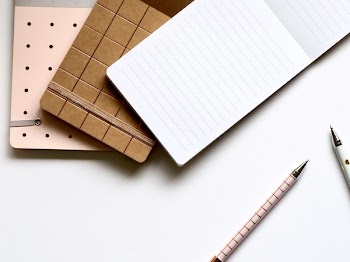 Free Photo of writing, pads, pens