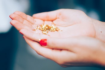 Free sprinkles in hands image, | Free Photo - rawpixel