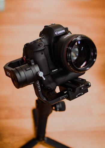 Free stock photo of blurred background, camera, camera lens