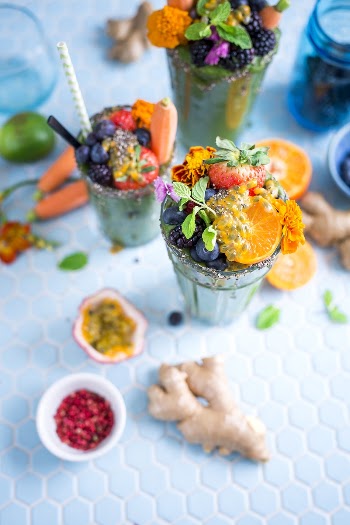 Fruit smoothie with kale, arugula, | Free Photo - rawpixel