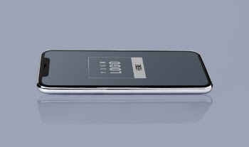 Full screen smartphone mockup design Free Psd