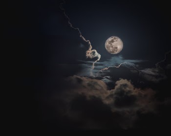 Full Worm Equinox Moon