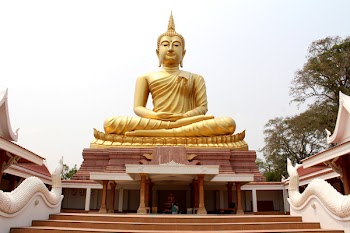 Gautama Buddha Statue