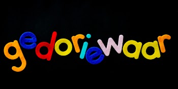 Gedoriewaar Text on Black Surface