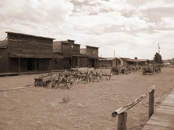 ghost_town_4.jpg
