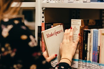 Girl in a library
