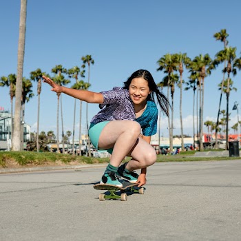 Girl skateboarding, fun outdoors sport… | Free stock photo | High Resolution image