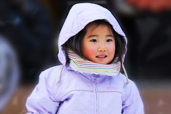 Girl Wearing Hoodie Selective Focus Photography