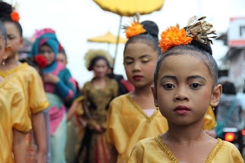 Girls Forming a Line
