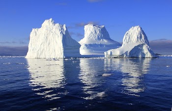 Glacier lake scenery, frozen iceberg | Free Photo - rawpixel