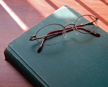 Glasses_and_book.jpg