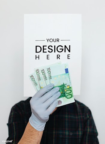 Gloved hands holding a blank paper mockup with banknotes | Free  psd mockup - 2350840