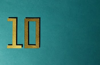 Gold 10 Paper Cut