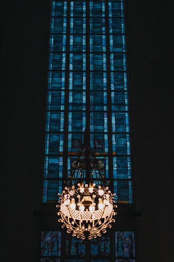 Gold-colored Frame Chandelier