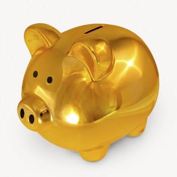 Gold piggy bank, finance isolated | Free Photo - rawpixel